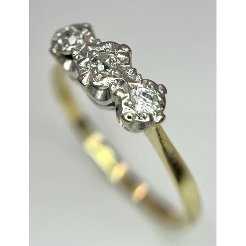 137 - A 18K YELLOW GOLD VINTAGE DIAMOND 3 STONE TRILOGY RING , 3.7G SIZE X.

ref: SC 2041