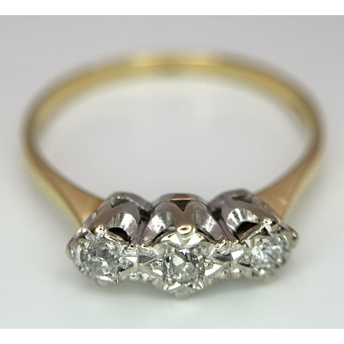 137 - A 18K YELLOW GOLD VINTAGE DIAMOND 3 STONE TRILOGY RING , 3.7G SIZE X.

ref: SC 2041