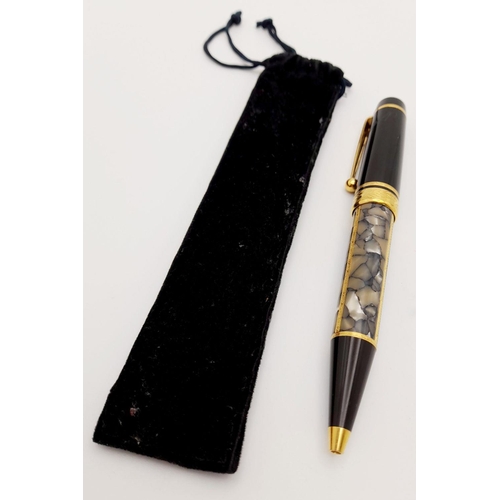 190 - A Montblanc Alexandre Dumas Tribute Ballpoint Pen. Inlaid, gilded and black lacquer decoration. 13cm... 