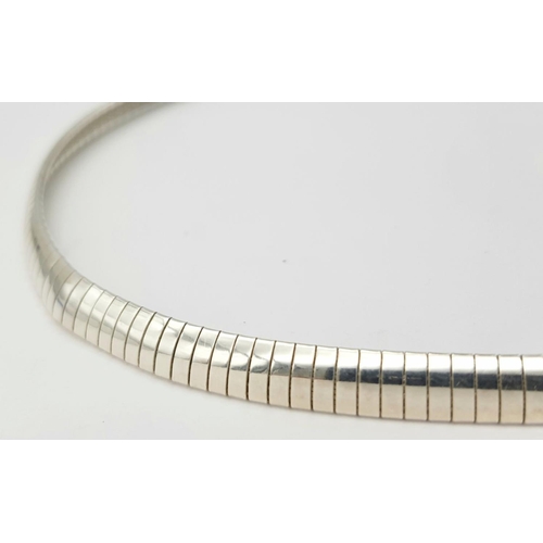 350 - CLASSIC ITALIAN SILVER FLAT LINK NECKLACE.40 cm.