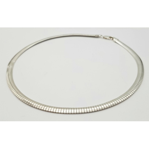 350 - CLASSIC ITALIAN SILVER FLAT LINK NECKLACE.40 cm.