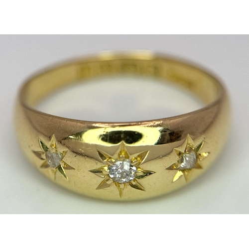 95 - A 18K YELLOW GOLD ANTIQUE DIAMOND 3 STONE RING , 5.2G SIZE P , HALLMARKED BIRMINGHAM 1912.

ref: SC ... 