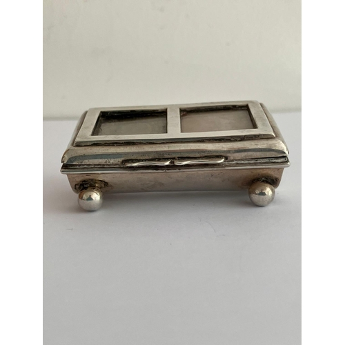 476 - Antique SILVER DOUBLE STAMP BOX. Hallmark for William Manton, Chester 1901.Standing on 4 Ball feet a... 