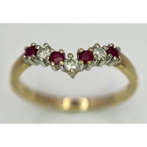 502 - A 9K YELLOW GOLD DIAMOND & RUBY RING 0.10CT, 1.8G , SIZE O.

ref: SC 2001