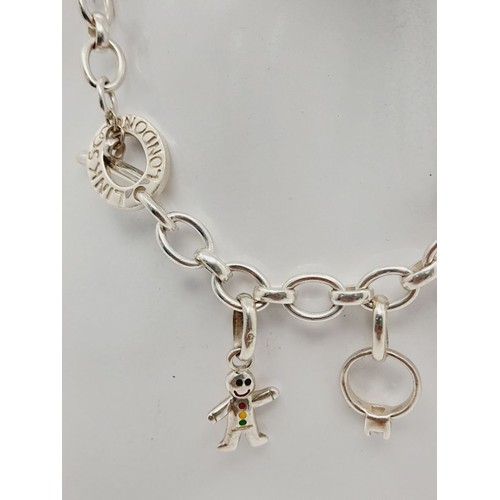 467 - A STERLING SILVER CHARM NECKLACE WITH 2 CHARMS & T BAR CLASP 35.2G, 44CM LENGTH.

ref: 8674