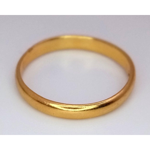 268 - A 22K Yellow Gold Band Ring. 3mm width. Size O. 2.4g