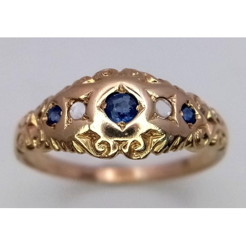 1137 - A 14K YELLOW GOLD ( TESTED ) VINTAGE DIAMOND & SAPPHIRE RING. 2.4G. SIZE Q.