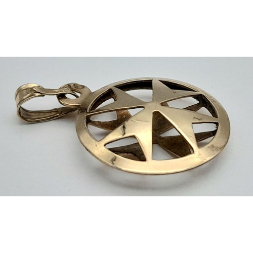 542 - A 9K Yellow Gold Maltese Cross Pendant. 2.5cm. 0.75g