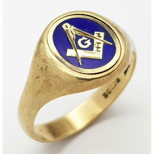 58 - A Vintage 9K Yellow Gold Masonic Gents Signet Ring. Size X. 7.8g.