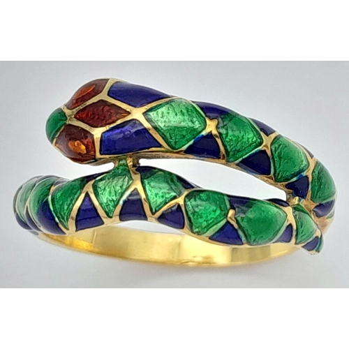 65 - An 18k Yellow Gold and Decorative Enamel Serpent Ring. Size L. 3.5g total weight.