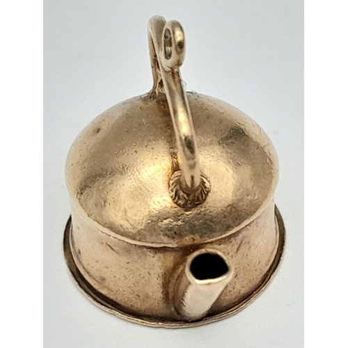 45 - A 9K Yellow Gold Kettle Pendant - Perfect for the Wife. 2cm. 1.7g