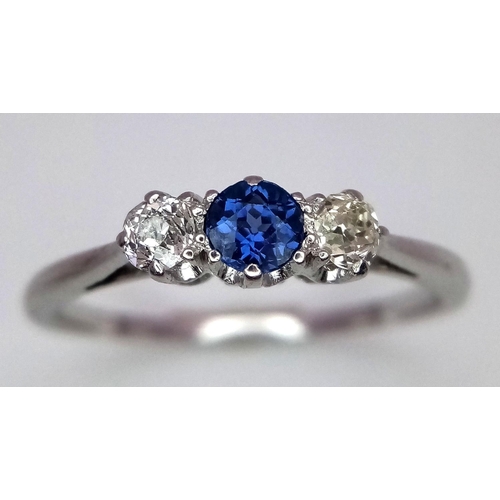 313 - 9K WHITE GOLD ( TESTED ) OLD CUT DIAMOND & SAPPHIRE 3 STONE RING 0.20CT 2.2G SIZE P

ref: PERS 3001