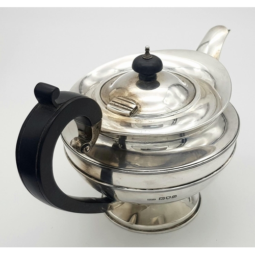 94 - A Vintage (1938) Sterlng Silver Teapot. Genie-Lamp-Esque  design with Bakelite handle. 24cm handle -... 