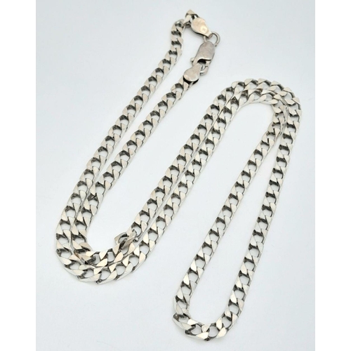 392 - Vintage solid SILVER CURB CHAIN NECKLACE. Full UK hallmark. 56 cm.