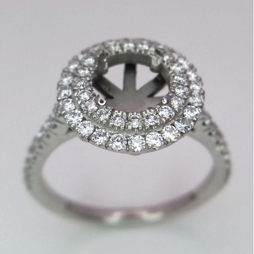 96 - PLATINUM DIAMOND DOUBLE HALO RING MOUNT READY TO SET YOUR DREAM STONE 5.3G SIZE L

ref: 8695