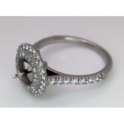 96 - PLATINUM DIAMOND DOUBLE HALO RING MOUNT READY TO SET YOUR DREAM STONE 5.3G SIZE L

ref: 8695