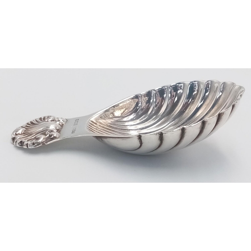 182 - Vintage SILVER CADDY SPOON .Shell Design with full Birmingham hallmark. Deep Bowl with Shell finial.... 