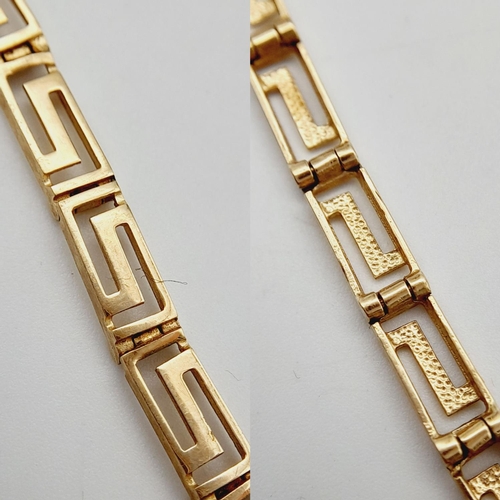 210 - Traditional 9 carat yellow GOLD BRACELET in a GREEK KEY DESIGN. Fully hallmarked. 6.0 grams. 18.5 cm... 