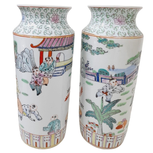 90 - A Wonderful Pair of Antique Chinese Early Republic (Circa 1920) Famille Verte Vases. Vibrant colours... 