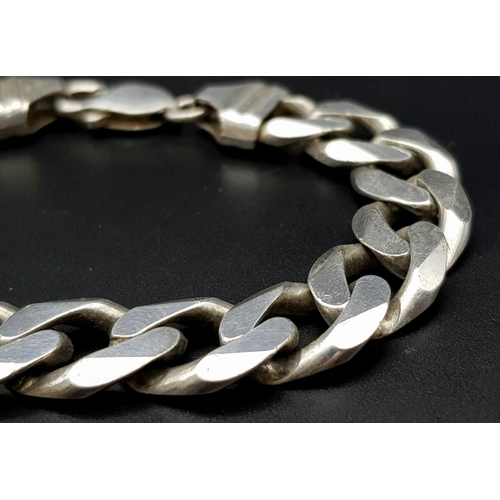 249 - A Classic Chunky Sterling Silver Curb Bracelet. 18cm. Italian made. 45g