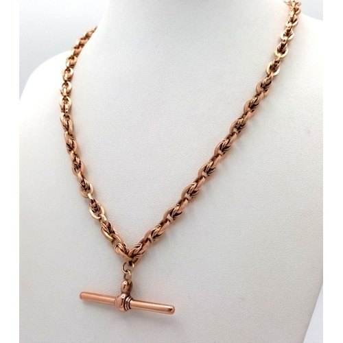 15 - A 9K Yellow Gold Albert Chain Necklace with T-Bar Hanging Pendant. 44cm necklace length. 31.9g