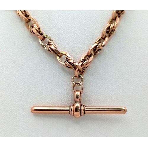 15 - A 9K Yellow Gold Albert Chain Necklace with T-Bar Hanging Pendant. 44cm necklace length. 31.9g