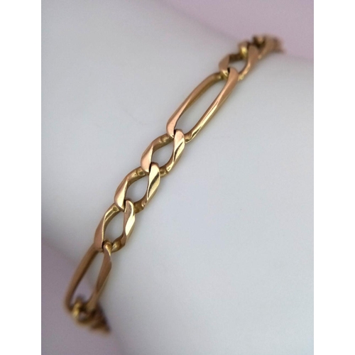 32 - A Vintage 9K Yellow Gold Figaro Link Bracelet. 18cm. 6.9g