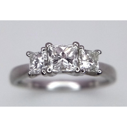 214 - AN 18K WHITE GOLD DIMAOND 3 STONE RING - 0.70CTW. 3.2G. SIZE K. REF: BL6011