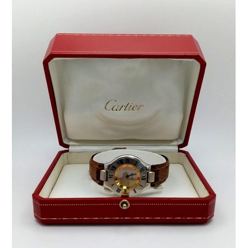 316 - A Vintage Must de Cartier 21 Quartz Unisex Watch. Leather strap with Cartier clasp. Cartier case -31... 