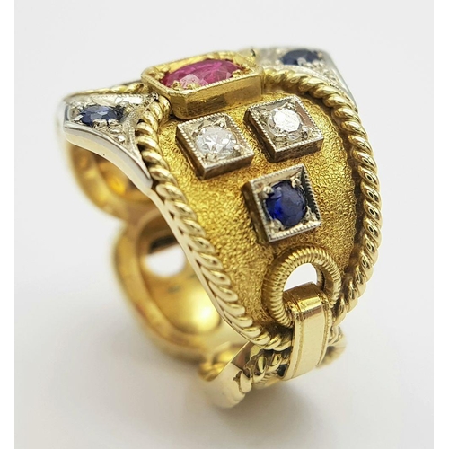 33 - A BEAUTIFULLY CRAFTED, MAJESTIC 18K YELLOW GOLD, DIAMOND, RUBY & SAPPHIRE RING - 10.7G. SIZE O. REF:... 