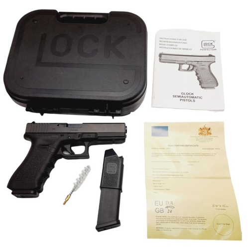 372 - A 9mm Glock Model 17 Generation 3 Semi-Automatic Pistol. As new with spare mag, loader, instructions... 