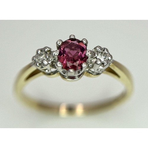 397 - A 9K YELLOW GOLD DIAMOND & RUBY 3 STONE RING -1.8G, SIZE L 1/2. REF: SC4069