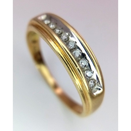 54 - A 14K YELLOW GOLD DIAMOND RING - 0.15CTW. 3.1G. SIZE V 1/2. REF: SC4072