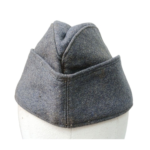 131 - WW2 German Luftwaffe Enlisted mans/Nco’s Side Cap. This is a private purchase as it has a better gra... 