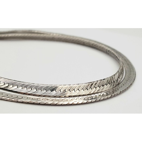 336 - Italian SILVER FLAT LINK NECKLACE. Extra long at  77 cm  (30“).