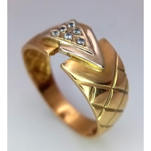 339 - A 18K Yellow Gold (tested as) CZ Set Wide Band, 3.1g total weight, size P1/2.

ref: 1581I - 3