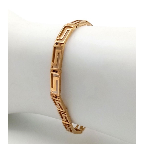 14 - Classic Fully Hallmarked 9 carat GOLD ‘GREEK KEY’ BRACELET. 6 grams. 19 cm.