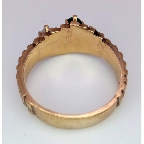 35 - Vintage 9 carat GOLD RING, Having attractive grooved Band with Jade and Seed Pearls  mounted to top.... 