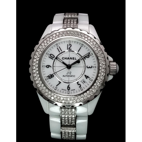 39 - A Chanel J12 Diamond Automatic Ladies Watch. Ceramic, stainless steel and diamond bracelet and case ... 