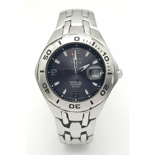 497 - Gentleman’s CITIZEN ECO-DRIVE WRISTWATCH. Day/Date Model finished in stainless steel . Having lumino... 