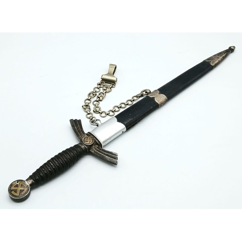 116 - A German 1st Model Luftwaffe Dagger with Hanging Chain by Weyersberg. 31cm double edged blade with m... 