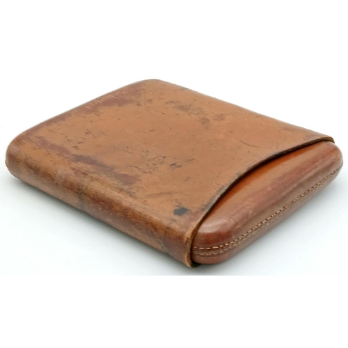 476 - Vintage SADLERS LEATHER CIGAR CASE. Authentic ‘SADLERS’Trademark to front. Vintage condition.