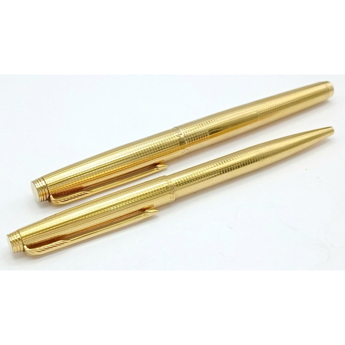 98 - Vintage PARKER 14K GOLD FILLED PEN SET. Consisting a 14K Gold filled fountain pen with 14 carat GOLD... 