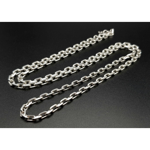 528 - A Solid Silver 925 Belcher Chain Necklace, 27g total weight, 70cm length. Excellent condition.