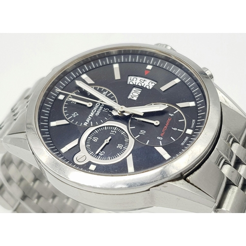 99 - A Raymond Weil Automatic Chronograph Gents Watch. Stainless steel bracelet and case - 42mm. Black di... 