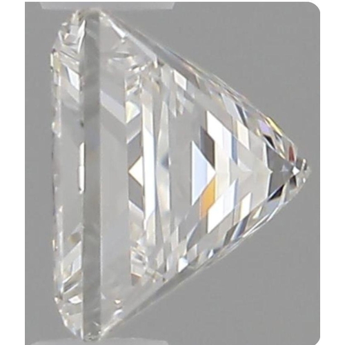 178 - 0.9ct princess cut DIAMOND stone, colour G clarity VS1, comes with GIA certificate.
Measurement 5.23... 