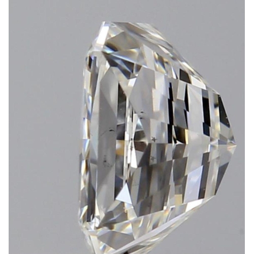 369 - 0.8ct radiant cut DIAMOND stone, colour G, clarity VS1, comes with GIA certificate.
Measurement 5.75... 