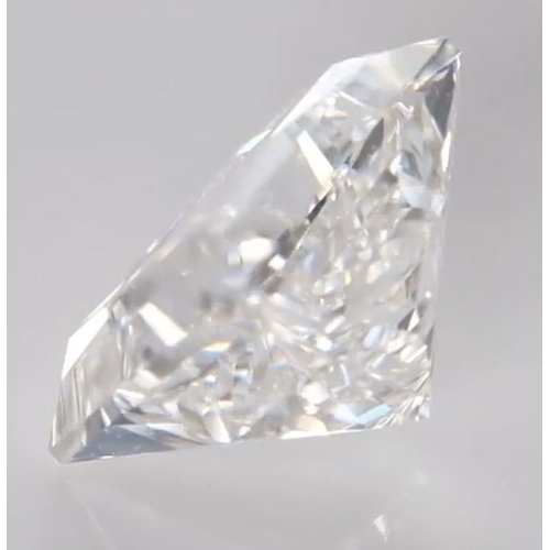 74 - 0.90ct princess cut DIAMOND stone, colour G, clarity VS1, comes with GIA certificate.
Measurement 5.... 