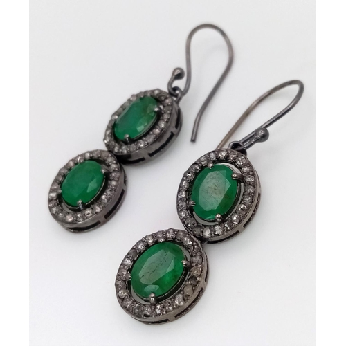 289 - A Pair of Emerald Gemstone Dangler Earrings with Diamond Surrounds - Emeralds - 7ctw and Diamonds 1.... 