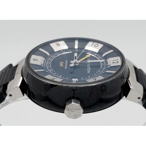 542 - A Stylish Louis Vuitton GMT Automatic Gents Watch. Black rubber strap. Black stainless steel case - ... 